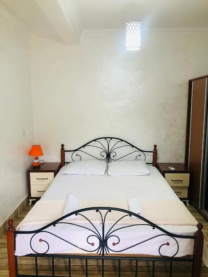 Nikas Guest House Batumi